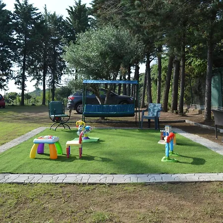 Дом отдыха Attic With A View-σοφίτα με θέα