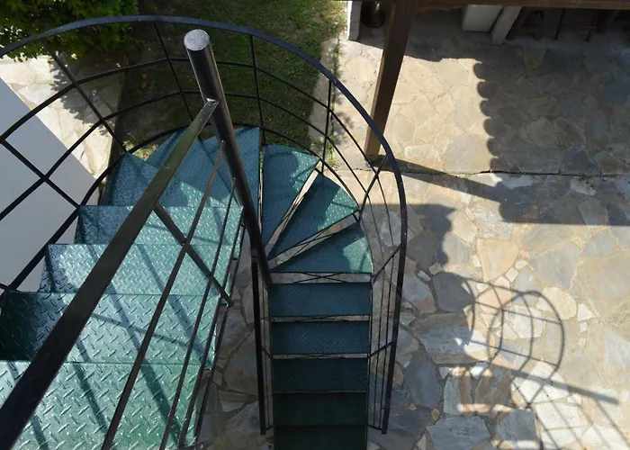 Attic With A View-σοφίτα με θέα *